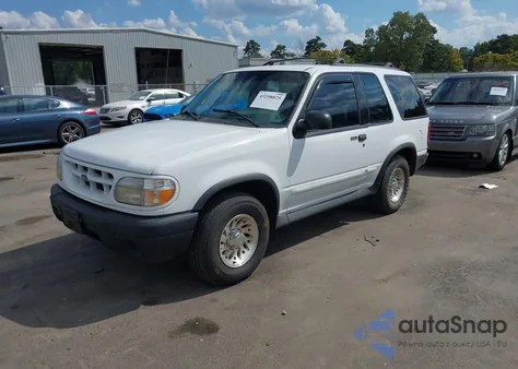 2000 Ford Explorer Sport from USA, damaged, VIN 1FMYU60E4YUA76990